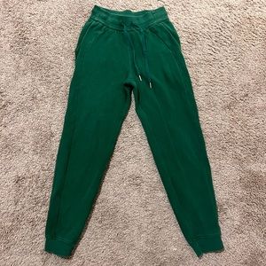 Lululemon scuba high rise joggers